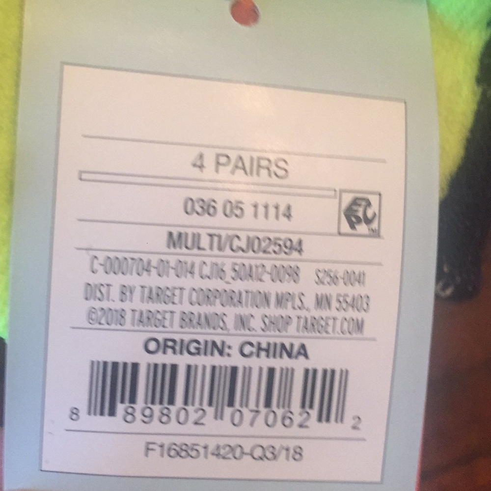 Cat & Jack Boy’s Crew Socks Sz M (shoe sz 9- 2.5) - Picture 6 of 6